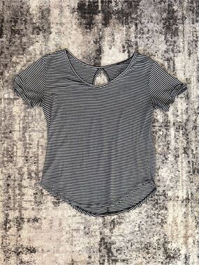 SO Black and White Striped Short Sleeve Top